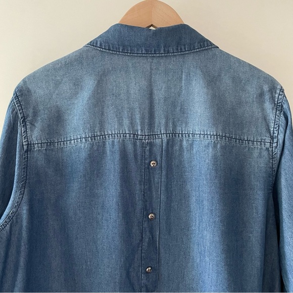 Lane Bryant Blue Chambray Tunic Length Button-Down Collared Shirt Size 14 / 16 - Picture 7 of 16